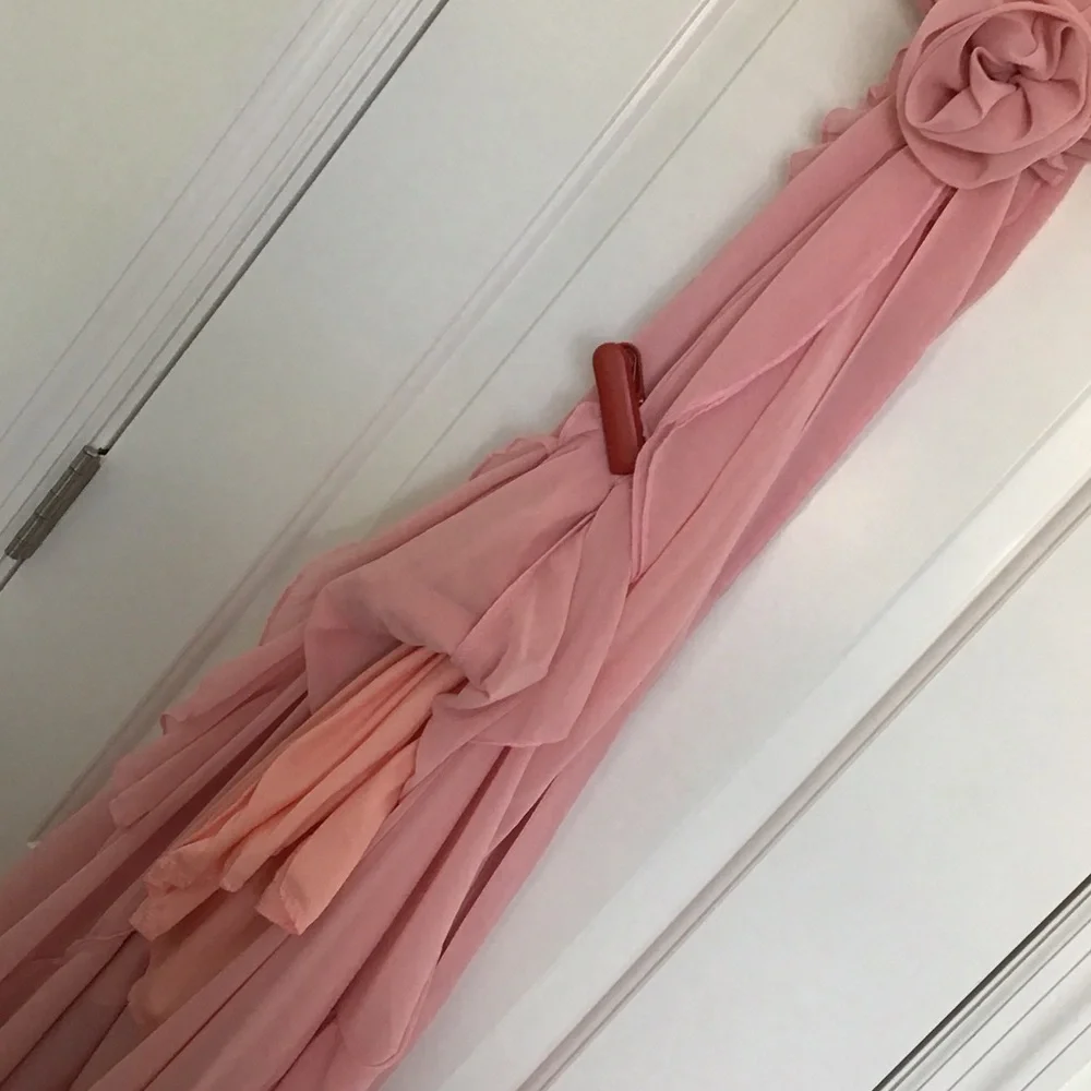 Beautiful Cut-Out Ruffle Maxi Dress - Picture 4 of 11
